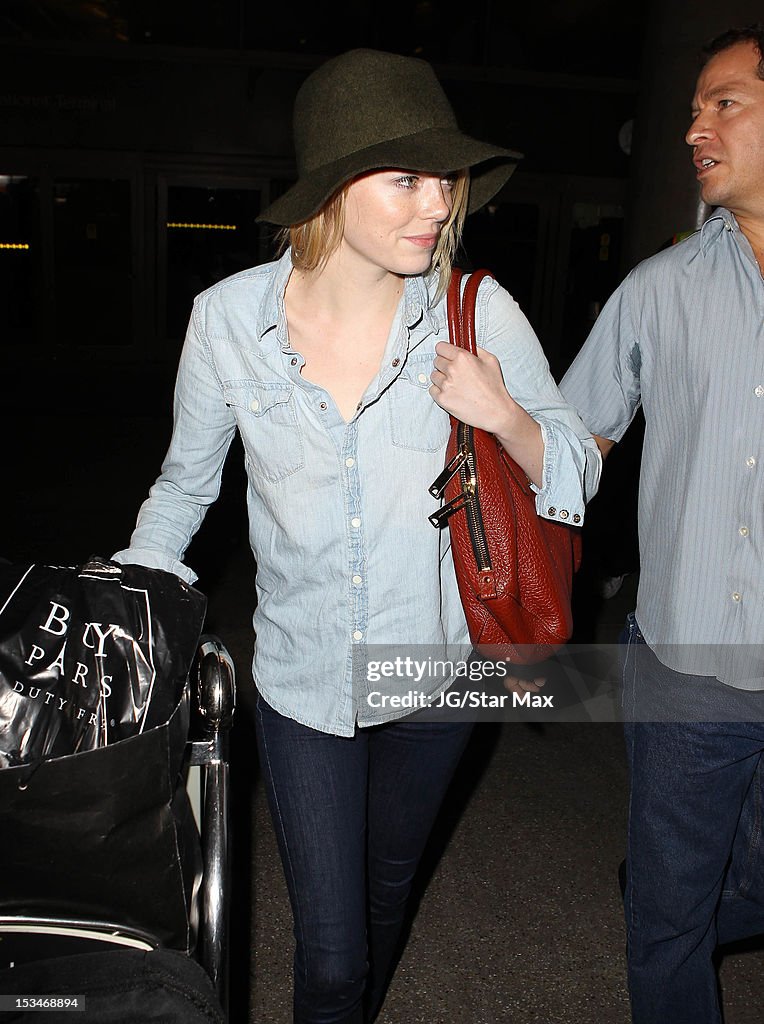 Celebrity Sightings in Los Angeles - October 5, 2012