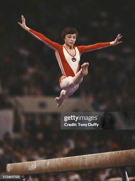 Maria Filatova of the Soviet Union performs during the Women's Balance Beam event on 25th July 1980 during the XXII Olympic Summer Games at the...
