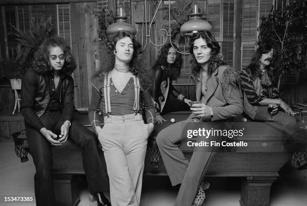 1st JUNE: English rock group Deep Purple posed at Columbia rehearsal studios in Los Angeles, USA in June 1975. Left to right: Drummer Ian Paice,...