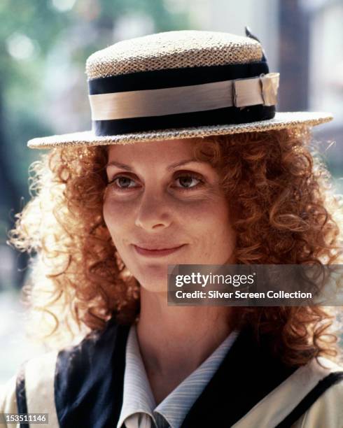 American actress Lesley Ann Warren wearing a straw boater hat, circa 1980.