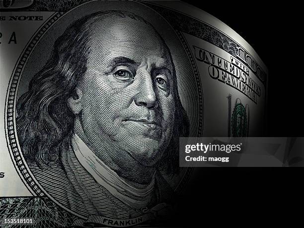 ベンジャミン・フランクリンのクローズアップの 100 ドル紙幣 - ベンジャミン・フランクリン ストックフォトと画像