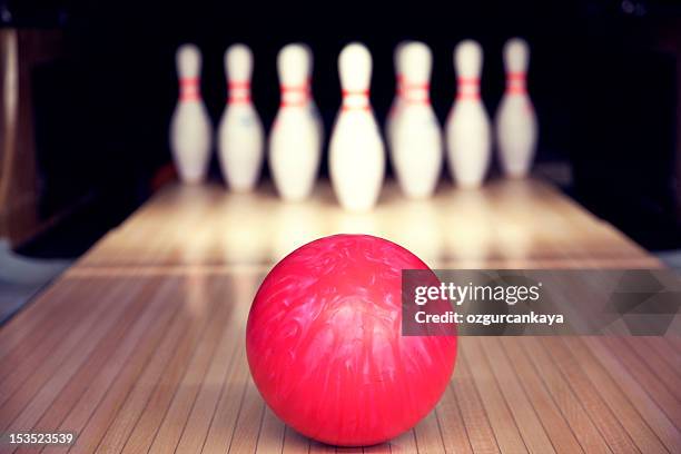 bowling - bowling pin stock-fotos und bilder