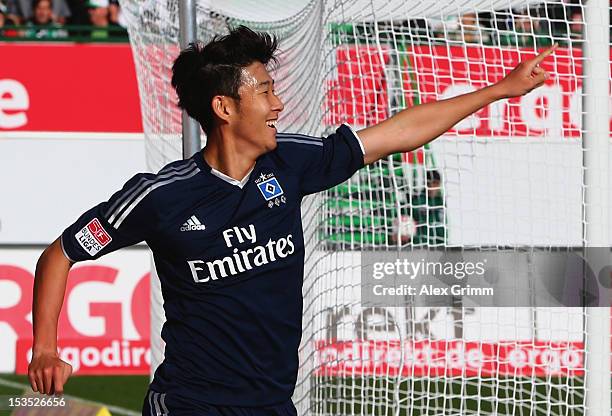 Heung-Min Son of Hamburg celebrates his team's first goal during the Bundesliga match between SpVgg Greuther Fuerth and Hamburger SV at Trolli-Arena...