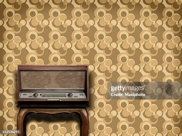 446 Vintage Portable Radio Photos and Premium High Res Pictures - Getty  Images