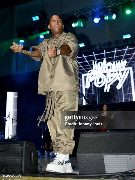 Popy W Pictures and Photos - Getty Images