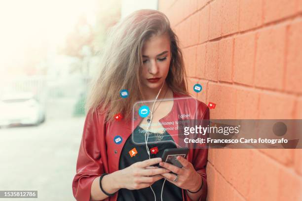 social media and digital online concept - smartphone hologram stockfoto's en -beelden
