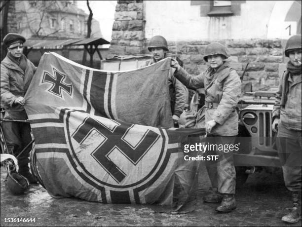 41 Drapeau Nazi Stock Photos, High-Res Pictures, and Images - Getty Images