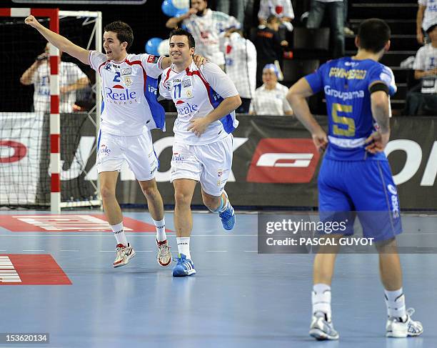 Daniel Ruesga 59 Carlos Ruesga Stock Photos, High-Res Pictures, and Images - Getty Images