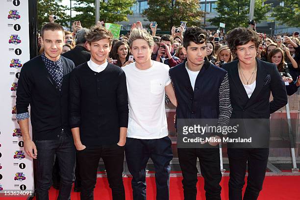 Liam Payne, Louis Tomlinson, Niall Horan, Zayn Malik and Harry Styles of 'One Direction' attends the Radio One Teen Awards at Wembley Arena on...