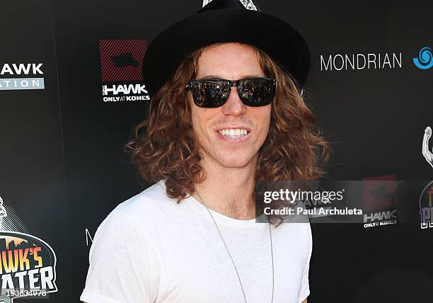 Pro Snowboarder Shaun White attends the 9th annual Stand Up For Skateparks benefit at Ron Burkle’s Green Acres Estate on October 7, 2012 in Beverly...