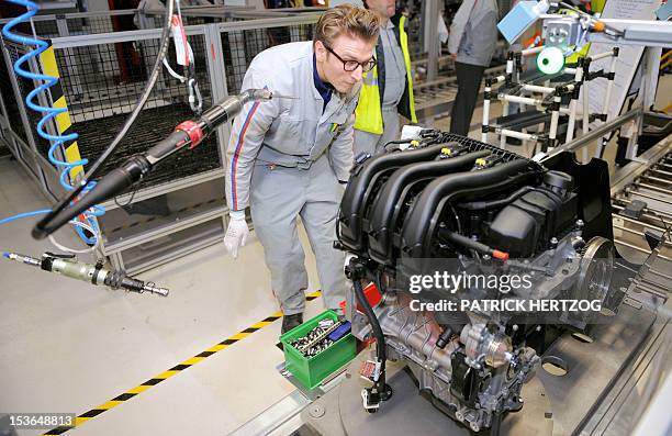 Psa Eb Engine 89 Trémery Stock Photos, High-Res Pictures, and Images - Getty Images