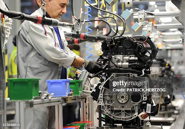 Psa Eb Engine 89 Trémery Stock Photos, High-Res Pictures, and Images - Getty Images