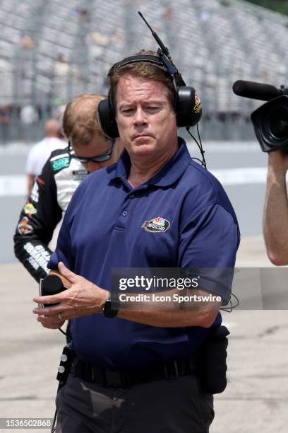 Dave Burns (Reporter) Photos and Premium High Res Pictures - Getty Images