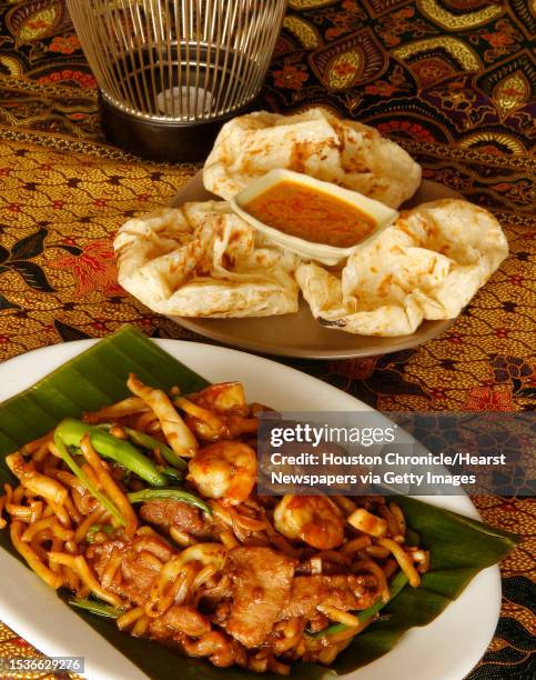 Mee goreng with Roti Canai are a featured dishes at Malay Bistro at 8282 Bellaire Blvd. Ste 138. (Wednesday, Aug. 15 in Houston.