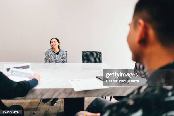 Interview Angle 514 Interview Angle Stock Photos, High-Res Pictures, and Images - Getty ...