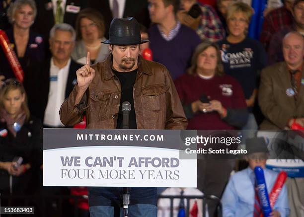 Kid Rock attends the Congressman Paul Ryan Rally With Kid Rock at Oakland University Athletic Center on October 8, 2012 in Rochester, Michigan.