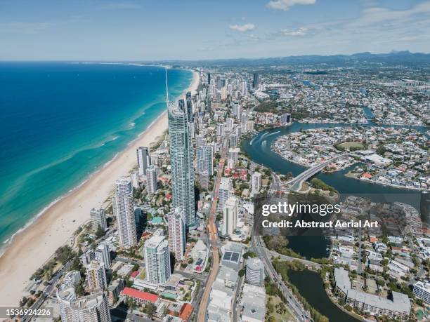 aerial photo showing buildings in surfers paradise on a sunny afternoon, queensland, australia - oceania foto e immagini stock