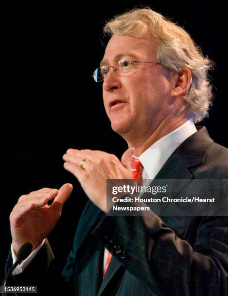 52 Aubrey Mcclendon Photos & High Res Pictures - Getty Images