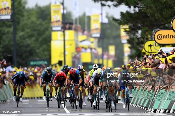 Luca Mozzato of Italy and Team Arkéa-Samsic, Mads Pedersen of Denmark and Team Lidl-Trek, Phil Bauhaus of Germany and Team Bahrain Victorious, Jasper...