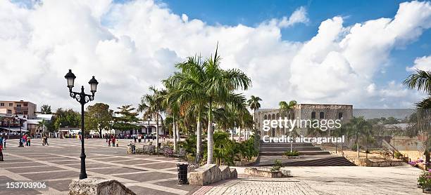 plaza de españa - santo domingo dominican republic stock pictures, royalty-free photos & images