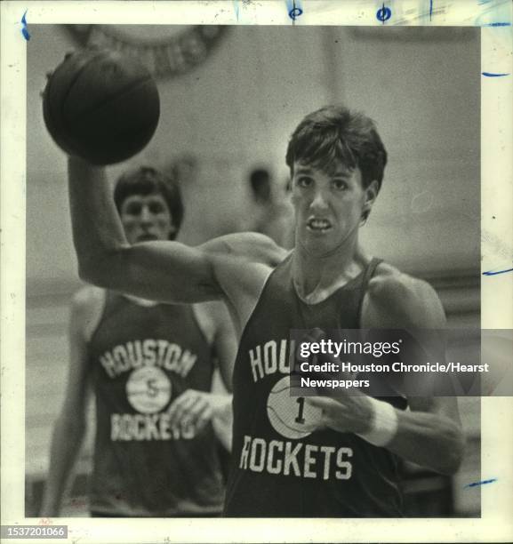 Jim Stack Rockets 262 Ralph Sampson Rockets Stock Photos, High-Res Pictures, and Images ...