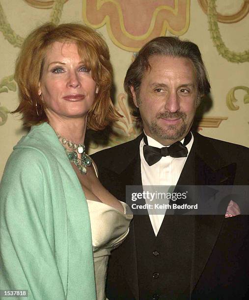 Actor Ron Silver and Catherine de Castelbajac arrive for the 2002 PEN Literary Gala April 24, 2002 in New York City.