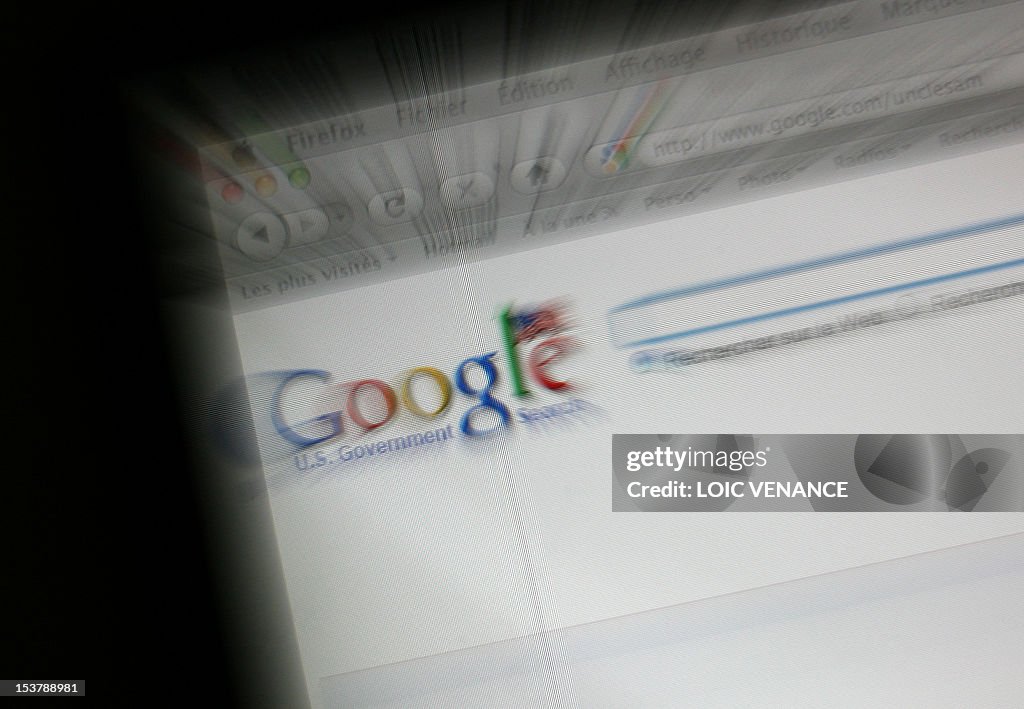 Computer Internet Search This picture taken on February 9, 2010 in Paris shows the internet ...