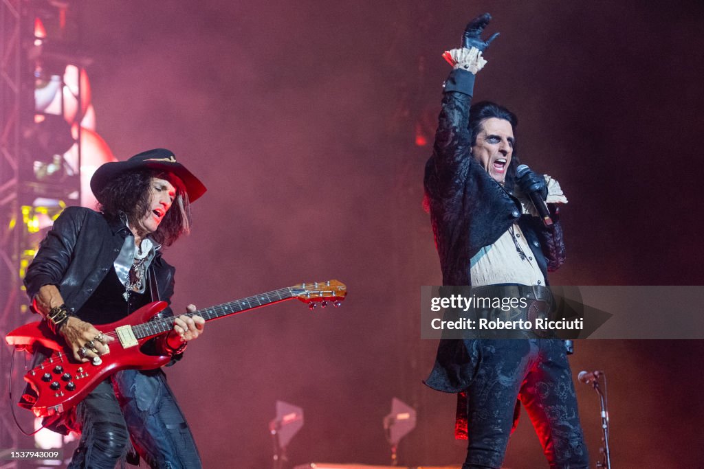 Hollywood Vampires Perform At The OVO Hydro Glasgow