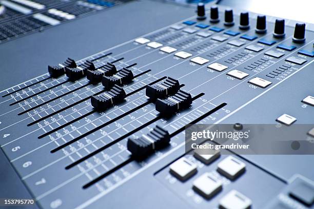 professional digital sound and recording console - radio station stockfoto's en -beelden