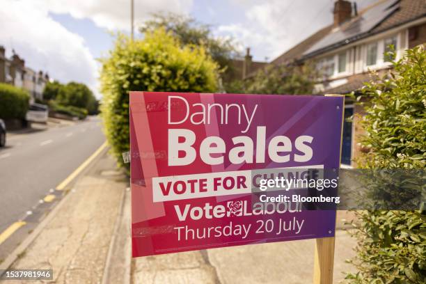 Labor Party Sign 5,159 Labour Party Sign Stock Photos, High-Res Pictures, and Images ...