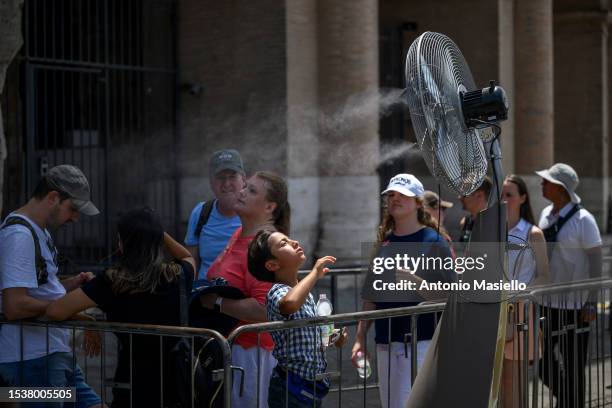 Heat In Rome 1,680 Heat Wave Italy Stock Photos, High-Res Pictures, and Images ...