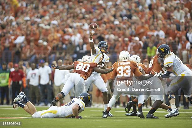 West Virginia QB Geno Smith in action, pass vs Texas at Darrell K Royal Texas Memorial Stadium. Austin, TX 10/6/2012 CREDIT: Darren Carroll