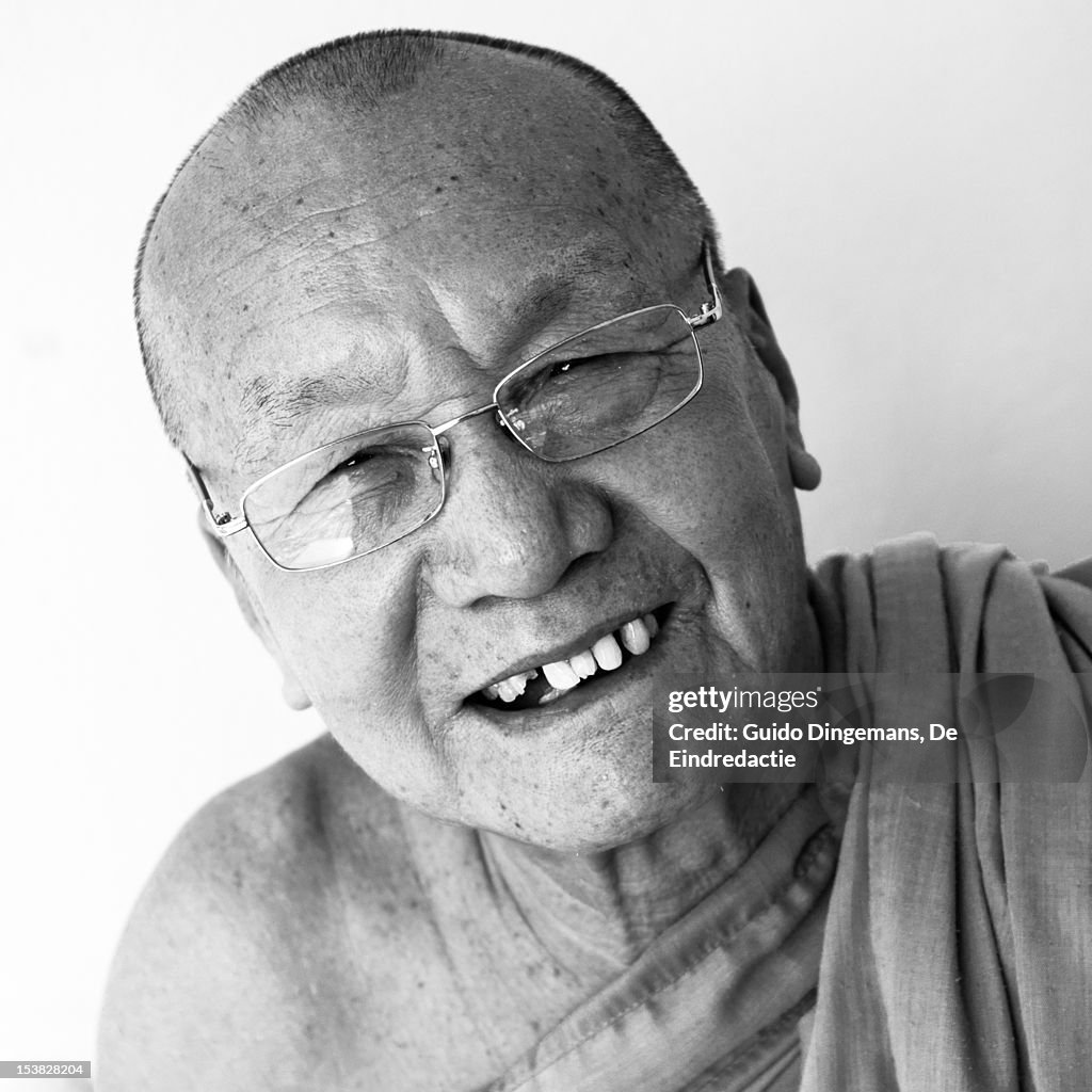 Old Lao buddhist monk