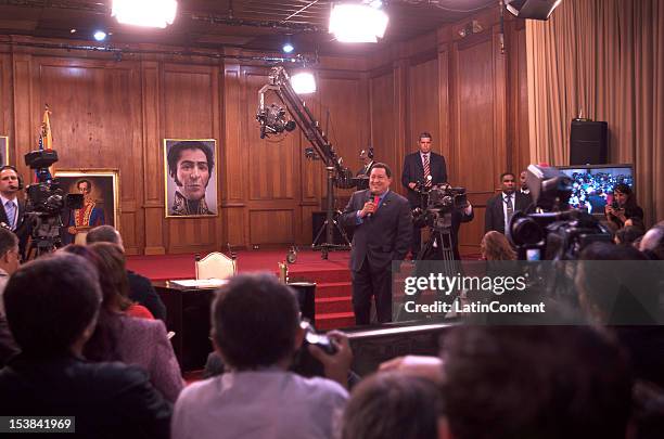 General view during the first press conference of the Venezuelan President Hugo Chavez after winning the national elections for President during the...