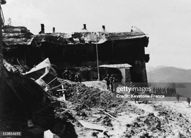 American and French troops in the Berghof, Adolf Hitler's ruined mountain house, aka 'The Eagle's Nest in the Bavarian Alps on April 1945 in...