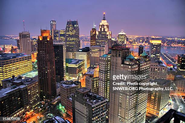 motor within a city - detroit michigan stock pictures, royalty-free photos & images
