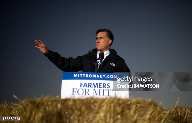 Mitt Romney Rally 18 Shelby County Fairgrounds Stock Photos, High-Res Pictures, and ...