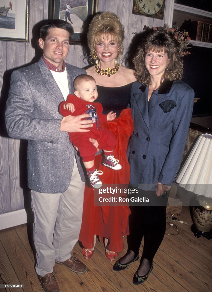 Actress Loni Anderson, daughter Deidra Hoffman and husband Charles... News Photo Getty Images