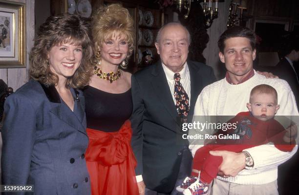 Actress Loni Anderson, daughter Deidra Hoffman and husband Charles and daughter Mackenzie and entertainer Bob Hope attend the NBC Television Special...