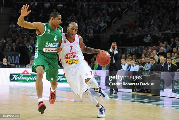 Bracey Wright, #7 of Cedevita Zagreb competes with Tremmell Draden, #4 of Zalgiris Kaunas in action during the 2012-2013 Turkish Airlines Euroleague...