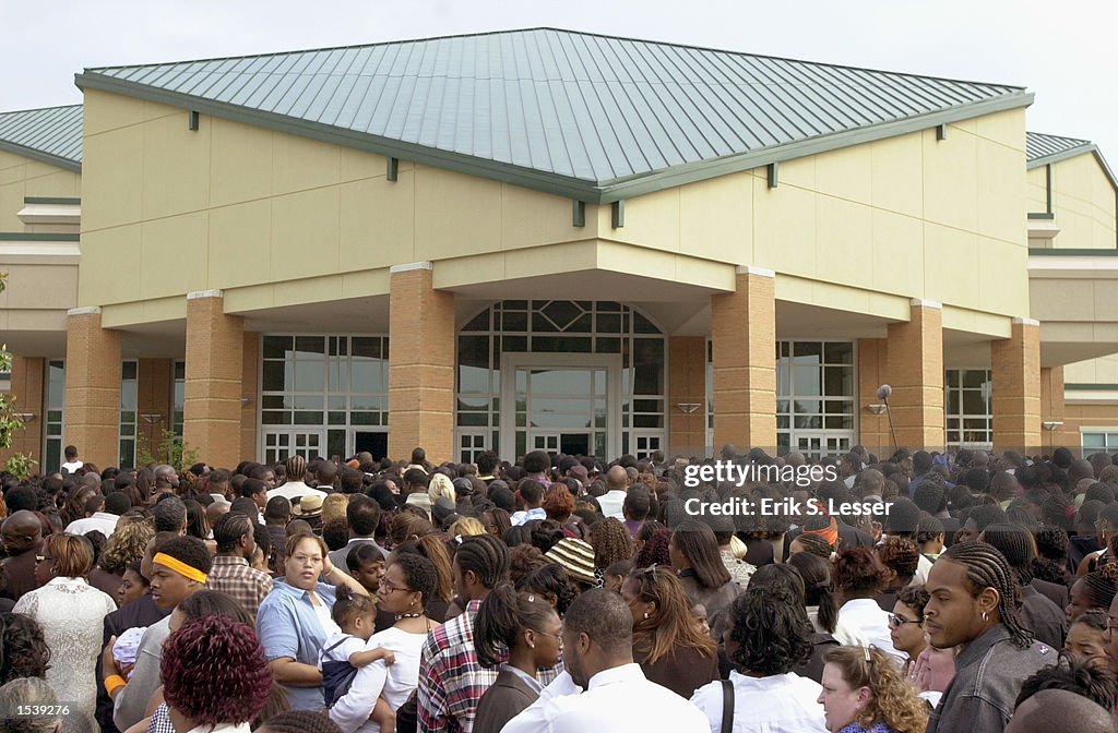 Funeral Of TLC Singer Lisa "Left Eye" Lopes