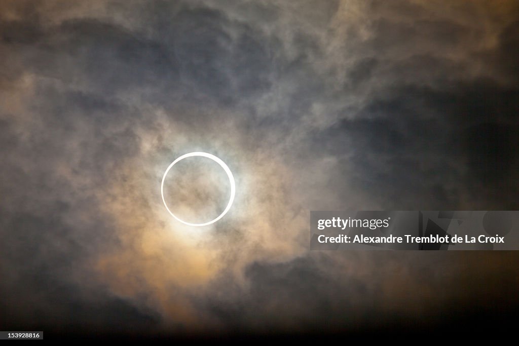 Tokyo annular solar eclipse 2012