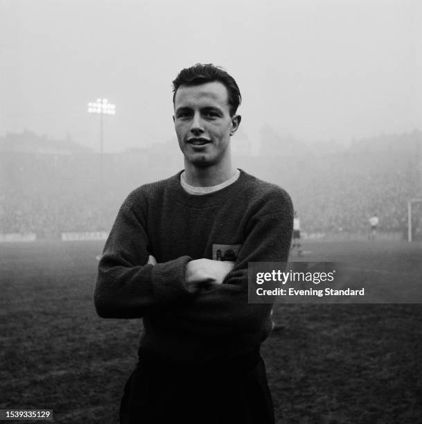 Welsh footballer Vic Rouse, a goalkeeper with Crystal Palace FC, on the day of an FA Cup match, December 6th 1958. Crystal Palace are playing against...