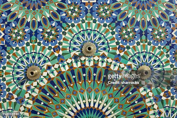 mosque tiles - moroccan tile stock pictures, royalty-free photos & images