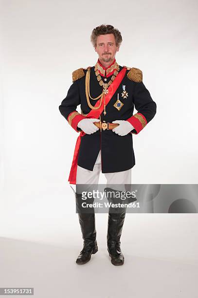 man as king ludwig of bavaria, portrait - könig königliche persönlichkeit stock-fotos und bilder