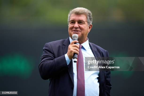 3 845 Joan Laporta Photos Stock Photos High Res Pictures And Images 3-845-joan-laporta-photos-stock-photos-high-res-pictures-and-images