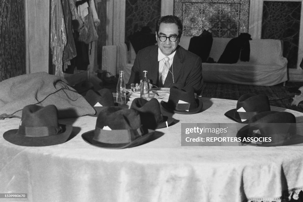 Le réalisateur Joseph Strick lors du tournage de son film 'Justine