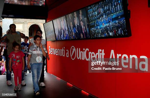 Atmosphere during the UEFA Champions League Trophy Tour 2012/13 on October 12, 2012 in Naples, Italy.