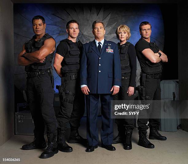 Season 5 -- Pictured: Christopher Judge as Teal'c, Ben Browder as Lt. Colonel Cameron Mitchell, Beau Bridges as Maj. General Hank Landry, Amanda...