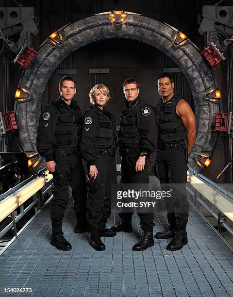 Season 5 -- Pictured: Ben Browder as Lt. Colonel Cameron Mitchell, Amanda Tapping as Maj. Samantha Carter, Michael Shanks as Dr. Daniel Jackson,...